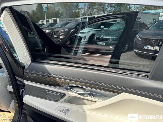 BMW 740 57 interauto-car