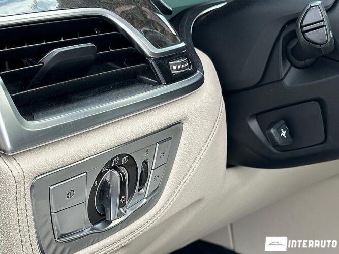 BMW 740 54 interauto-car