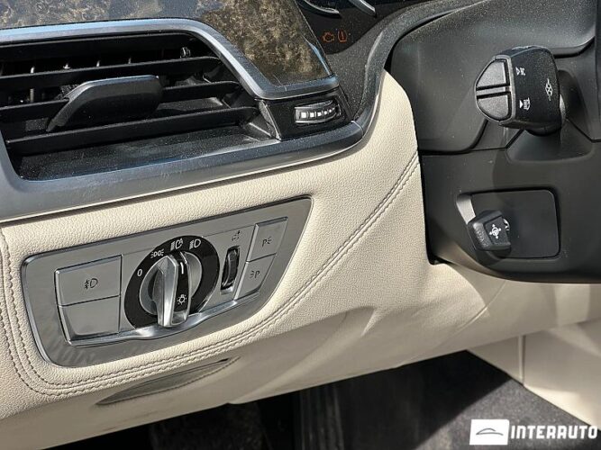 BMW 740 51 interauto-car