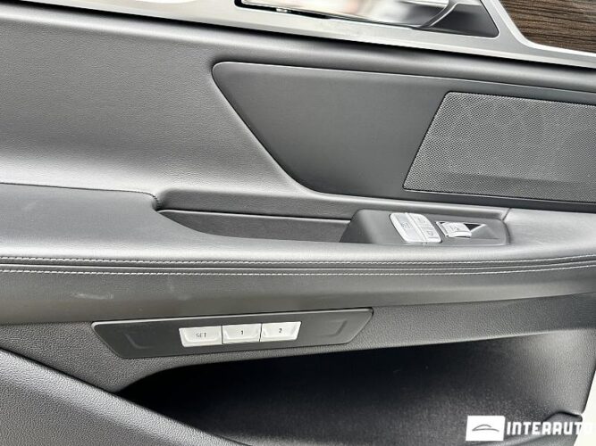 BMW 730 69 interauto-car