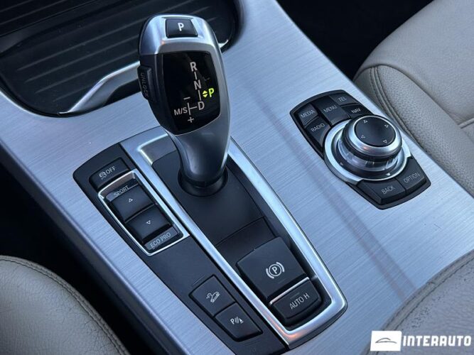 BMW X3 2.0D 43 interauto-car