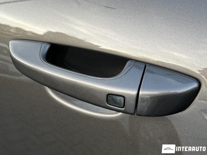 Porsche Cayenne GTS 41 interauto-car