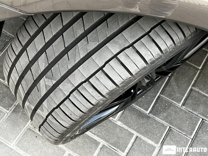 Porsche Cayenne GTS 42 interauto-car