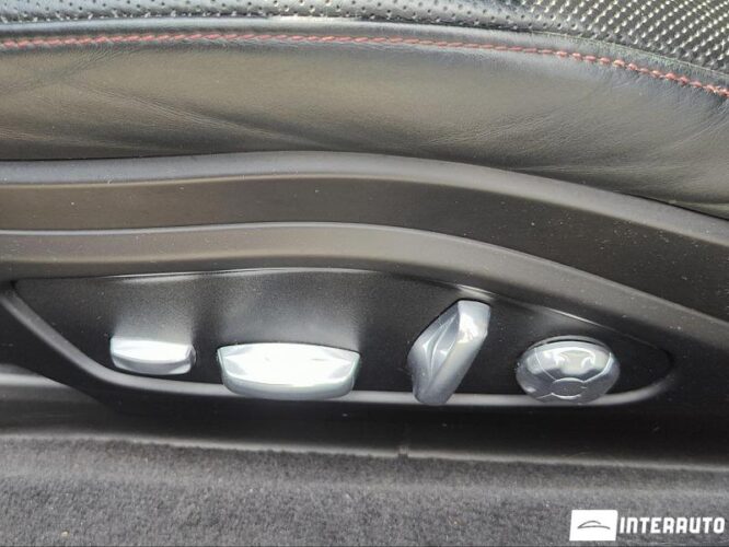 Porsche Panamera Turbo S 57 interauto-car