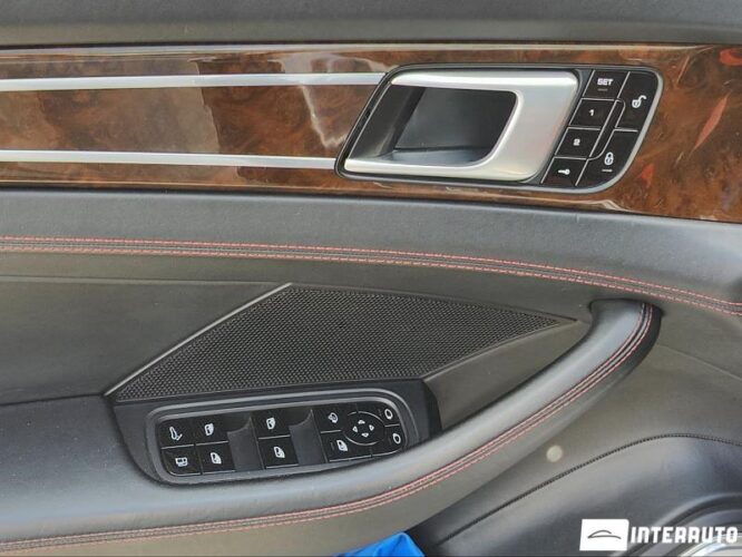 Porsche Panamera Turbo S 55 interauto-car