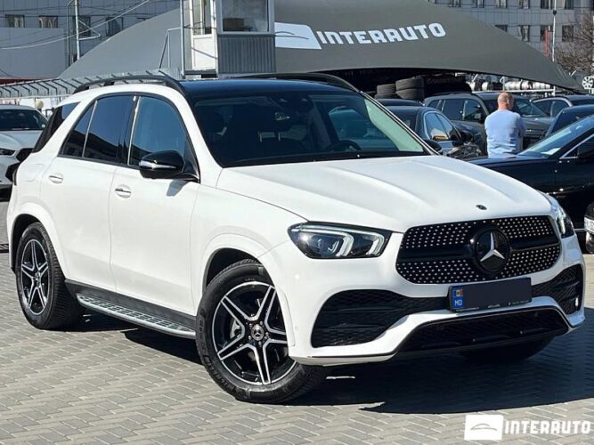 Mercedes GLE 300d 32 interauto-car