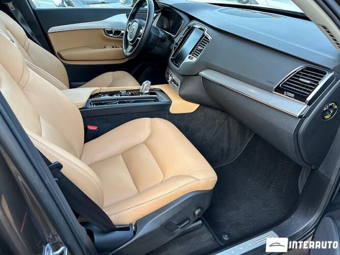 Volvo XC 90 44 interauto-car