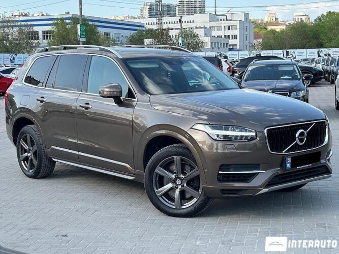 Volvo XC 90 34 interauto-car