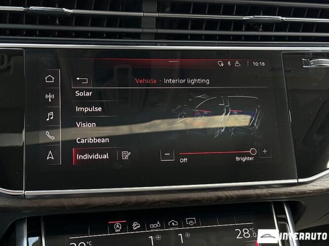 Audi Q8 52 interauto-car