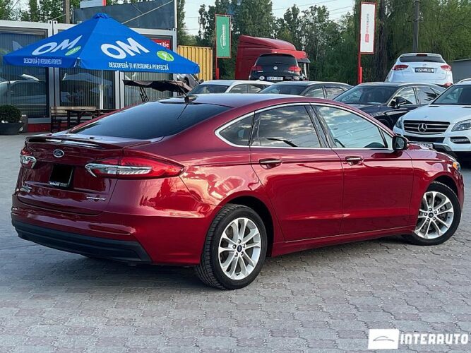 Ford Fusion 33 interauto-car