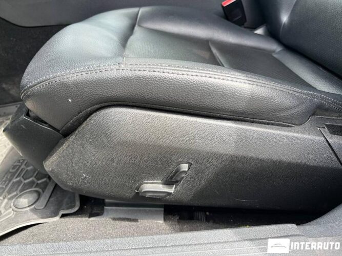 Mercedes E 200 43 interauto-car