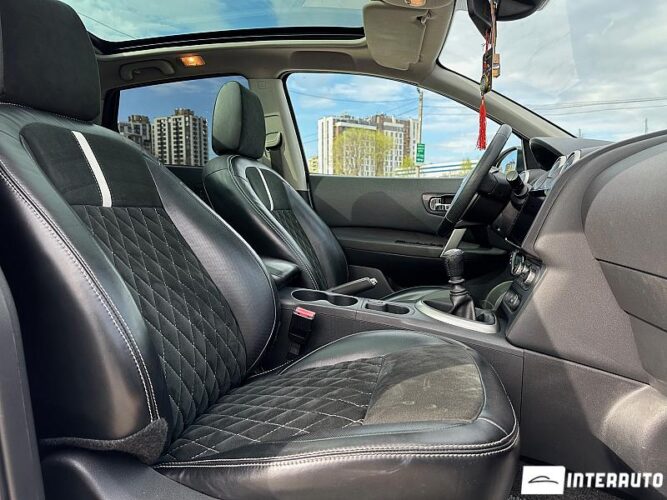 Nissan Qashqai 42 interauto-car