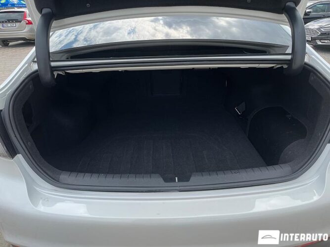 Hyundai Sonata 44 interauto-car