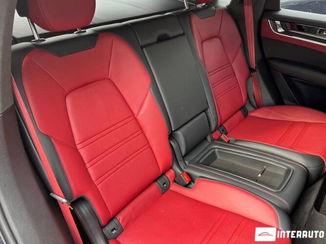 Porsche Cayenne Turbo GT Coupe 53 interauto-car