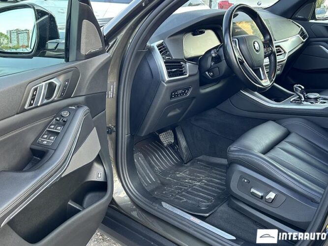 BMW X5 4.5e 43 interauto-car