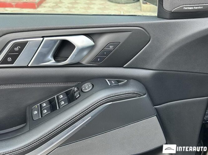 BMW X5 4.5e 44 interauto-car