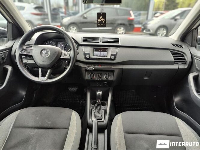 Skoda Fabia 32 interauto-car