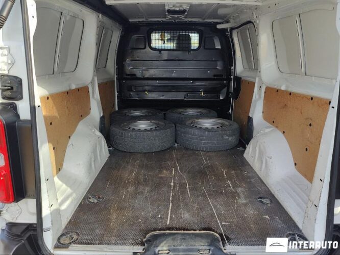 Toyota Proace 33 interauto-car