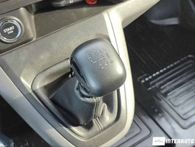 Toyota Proace 40 interauto-car