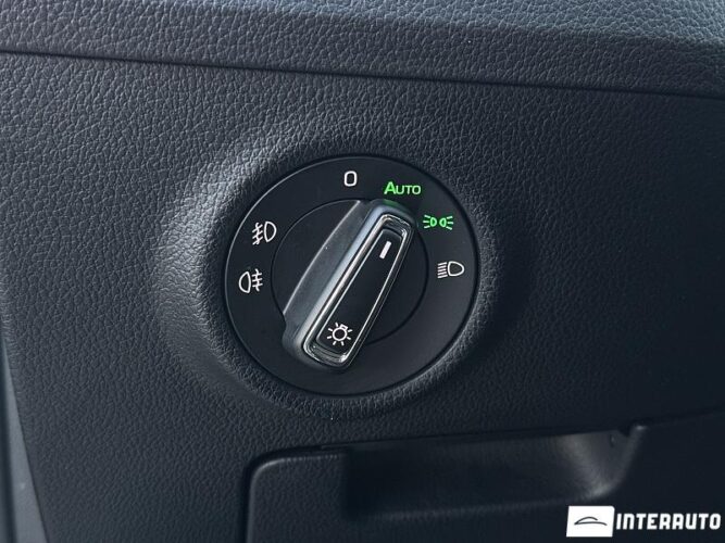 Skoda Superb 48 interauto-car