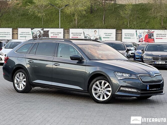 Skoda Superb 31 interauto-car