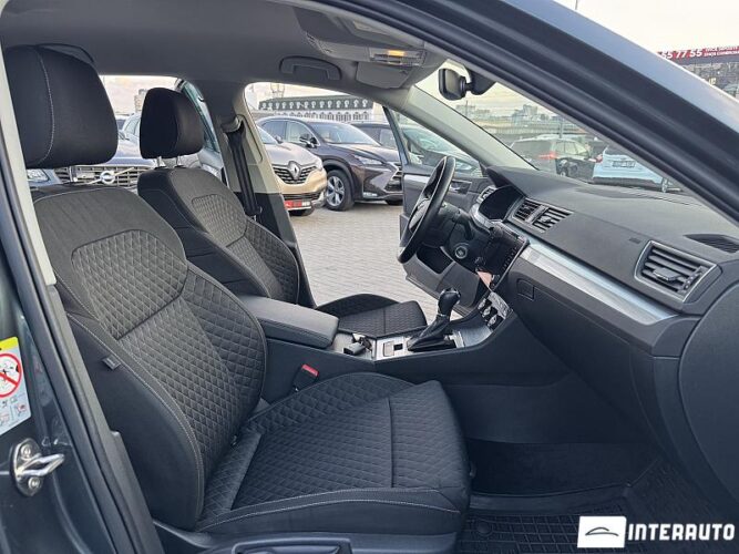 Skoda Superb 45 interauto-car