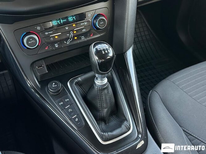Ford Focus 45 interauto-car
