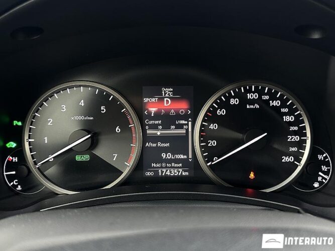 Lexus NX 300H 41 interauto-car