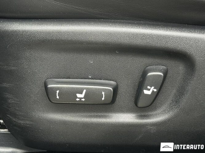 Lexus NX 300H 54 interauto-car