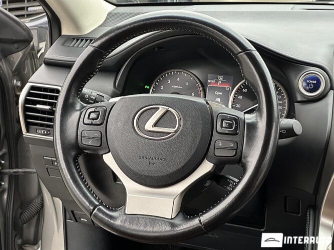 Lexus NX 300H 40 interauto-car