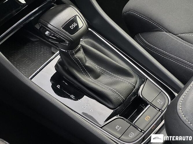 Skoda Karoq 43 interauto-car