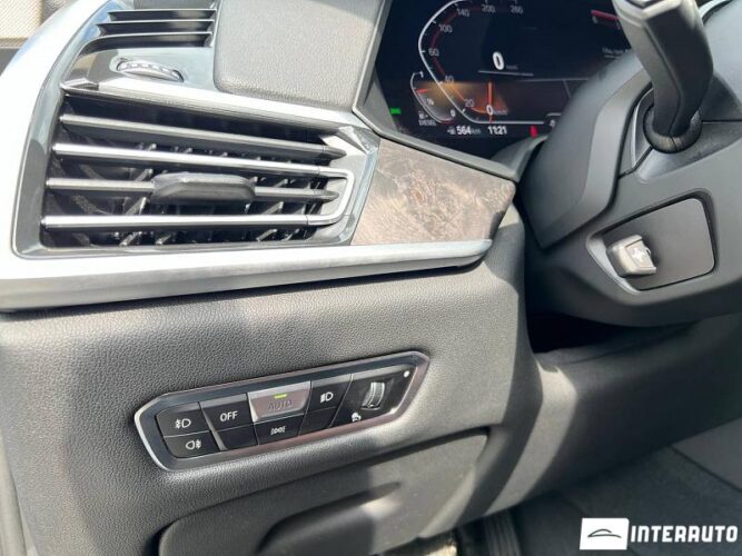 BMW X7 3.0d 56 interauto-car