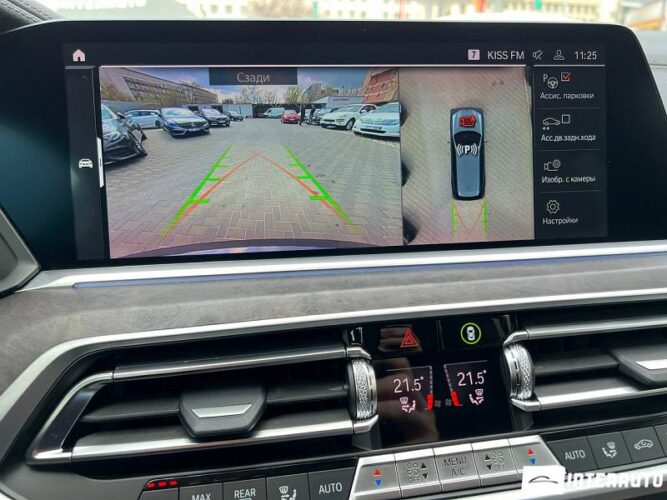 BMW X7 3.0d 53 interauto-car