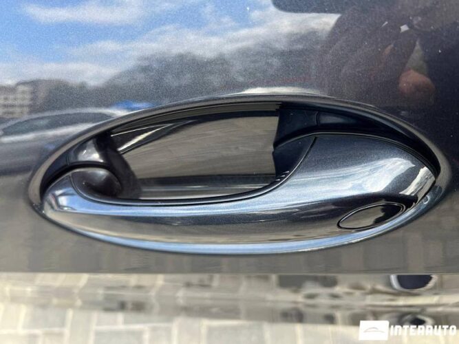 BMW X7 3.0d 43 interauto-car