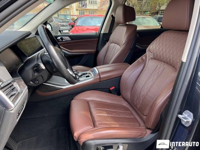BMW X7 3.0d 45 interauto-car