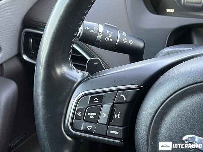 Jaguar F-Pace 50 interauto-car