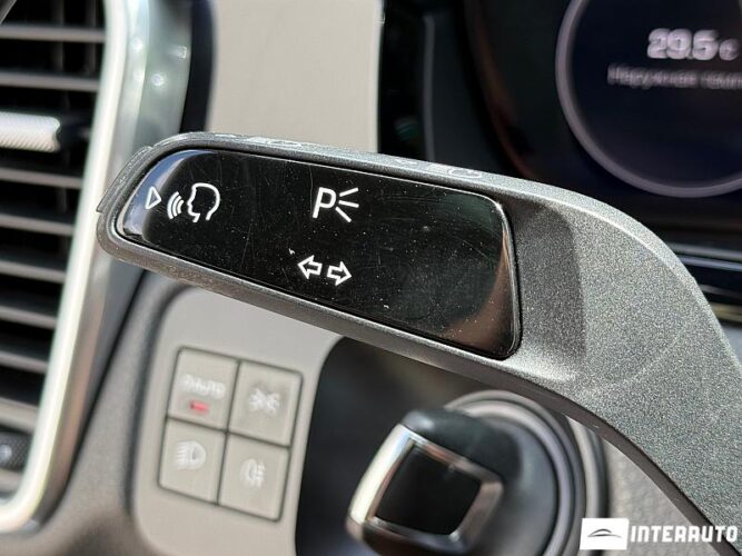 Porsche Cayenne 51 interauto-car