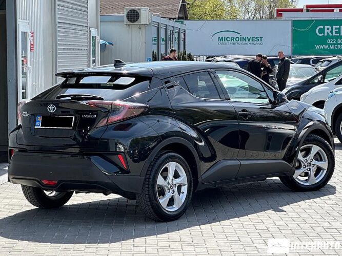 Toyota C-HR 30 interauto-car