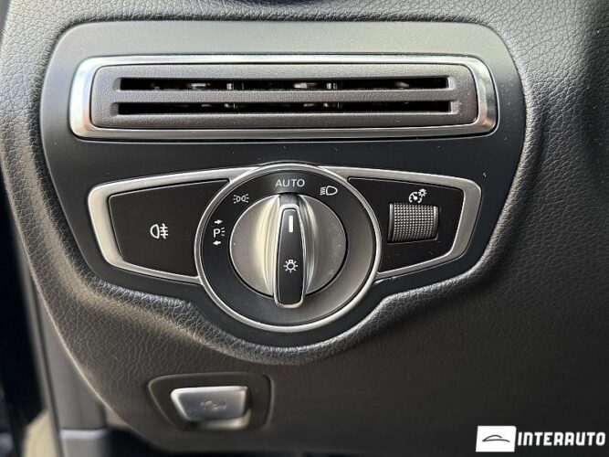 Mercedes GLC 300 51 interauto-car