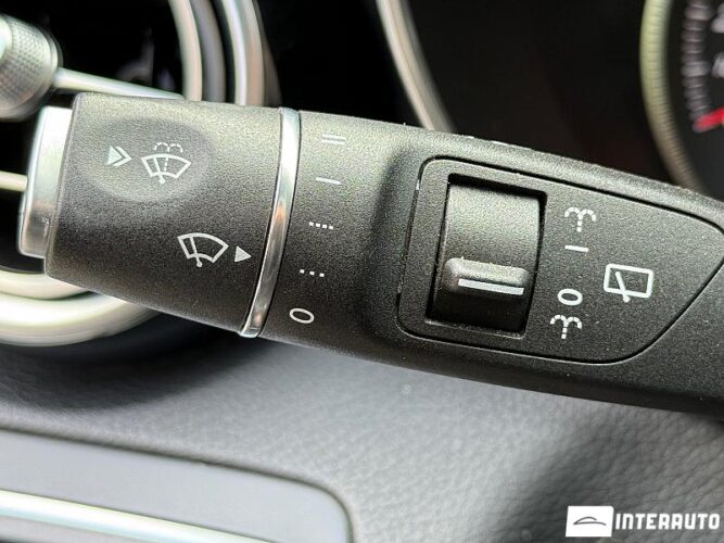 Mercedes GLC 300 49 interauto-car