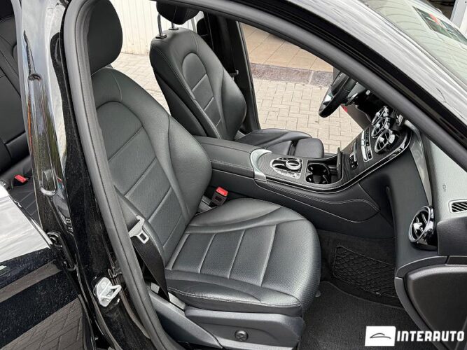 Mercedes GLC 300 41 interauto-car