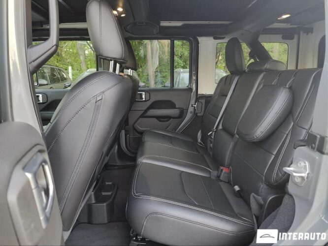 Jeep Wrangler 39 interauto-car