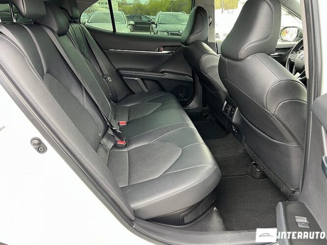 Toyota Camry 53 interauto-car