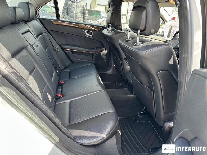 Mercedes E 200 44 interauto-car