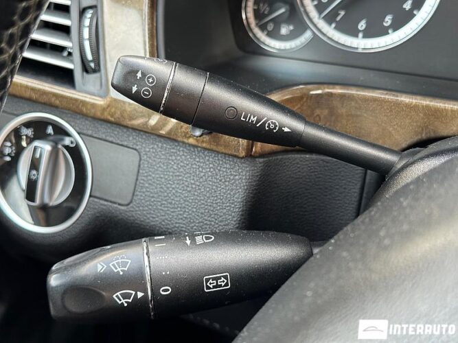 Mercedes E 200 41 interauto-car