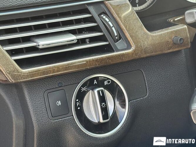 Mercedes E 200 40 interauto-car