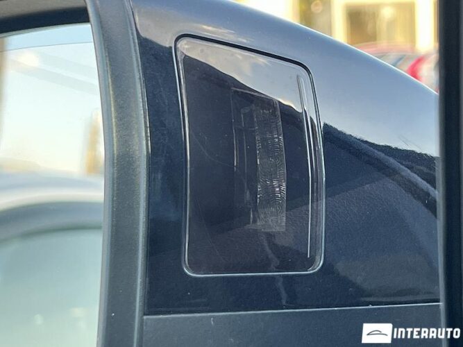 Audi Q7 63 interauto-car