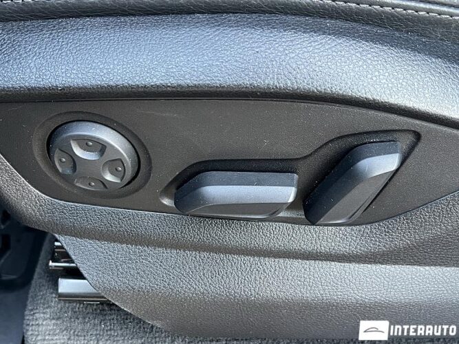 Audi Q7 53 interauto-car