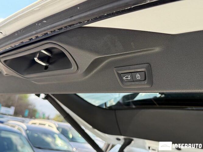 BMW X5 4.5e 58 interauto-car