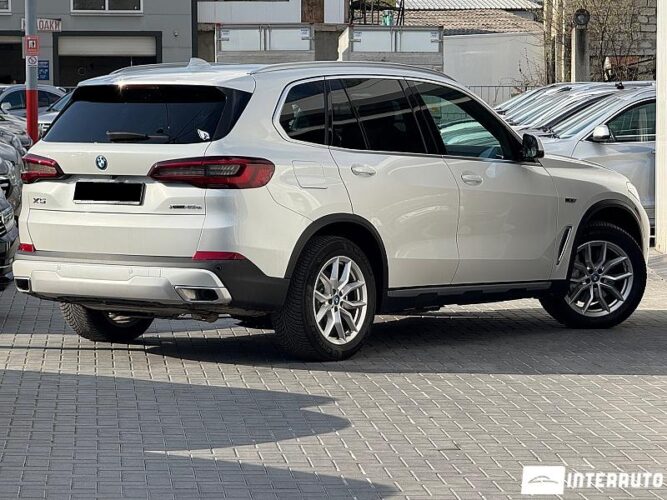 BMW X5 4.5e 46 interauto-car